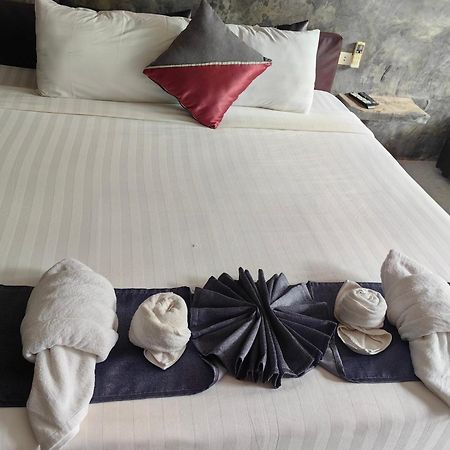 Keeree Loft Resort Thongphaphum Kültér fotó