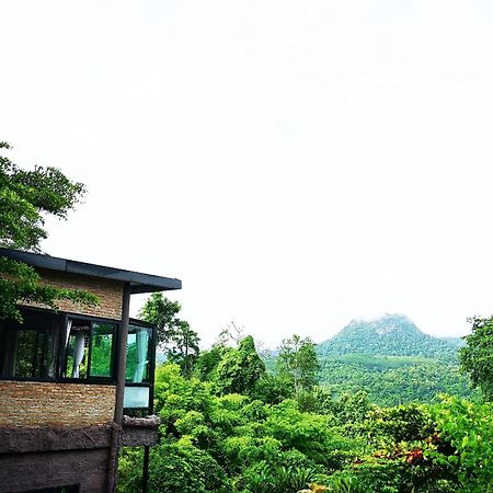 Keeree Loft Resort Thongphaphum Kültér fotó