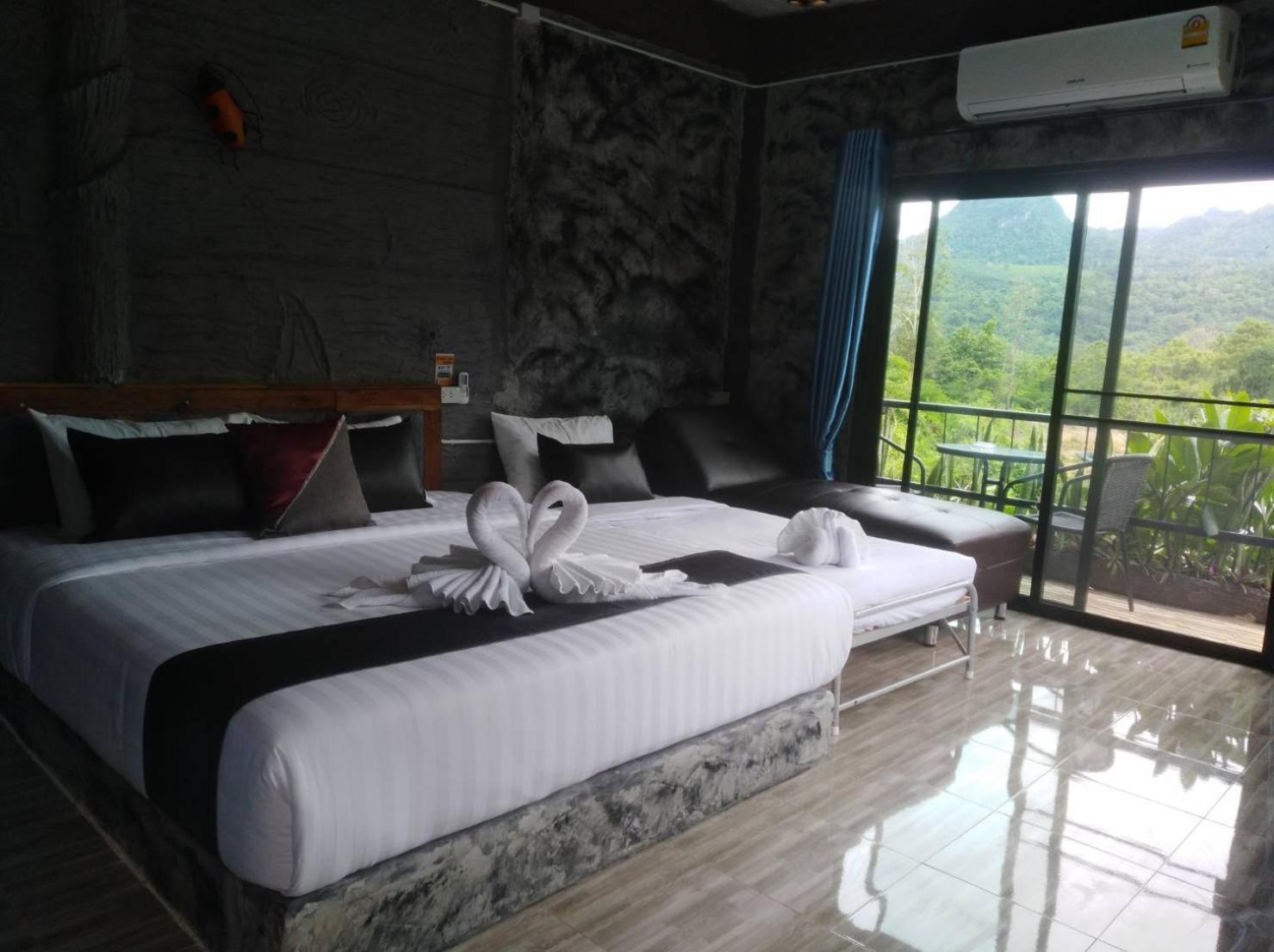 Keeree Loft Resort Thongphaphum Szoba fotó