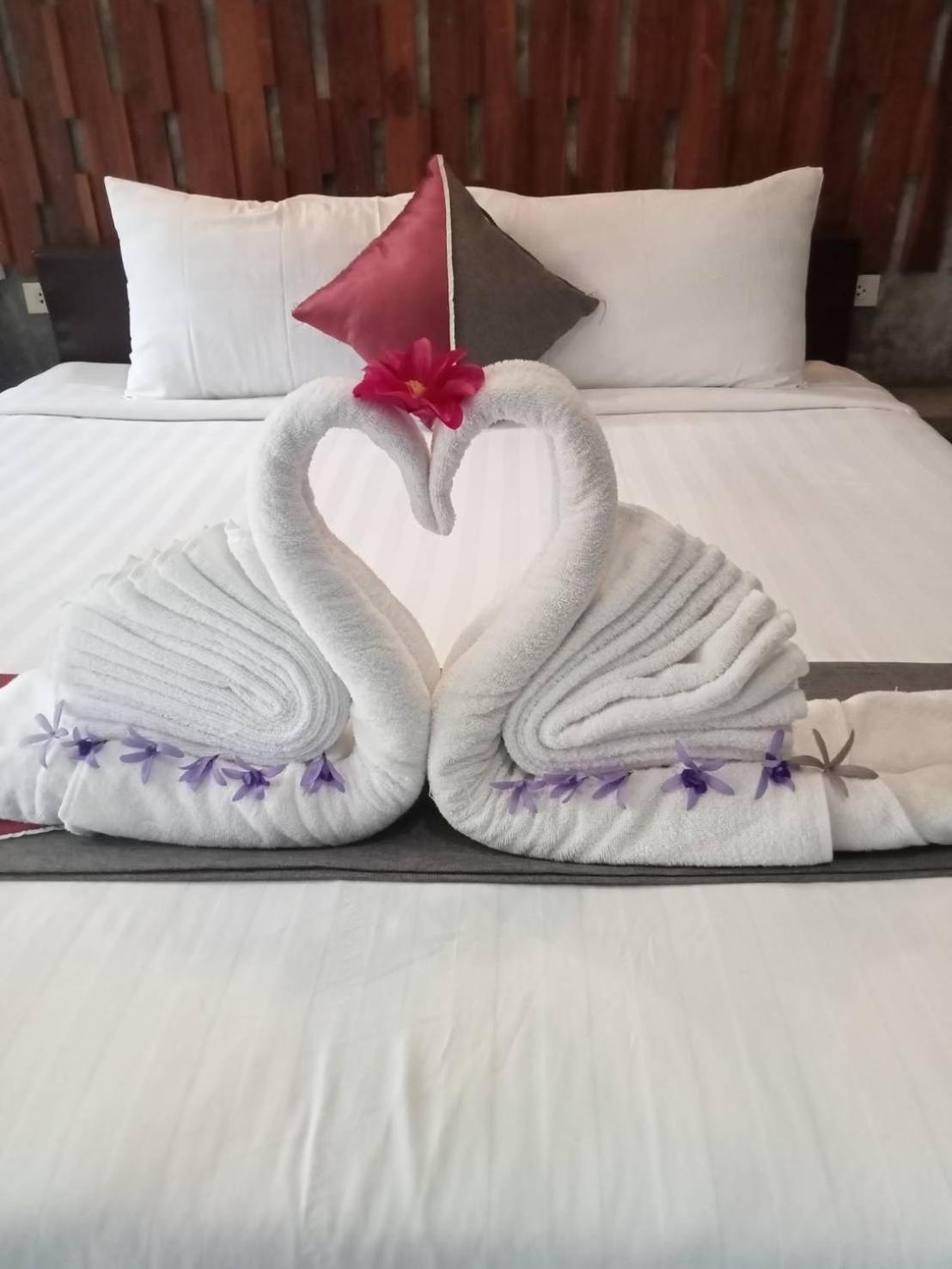 Keeree Loft Resort Thongphaphum Kültér fotó