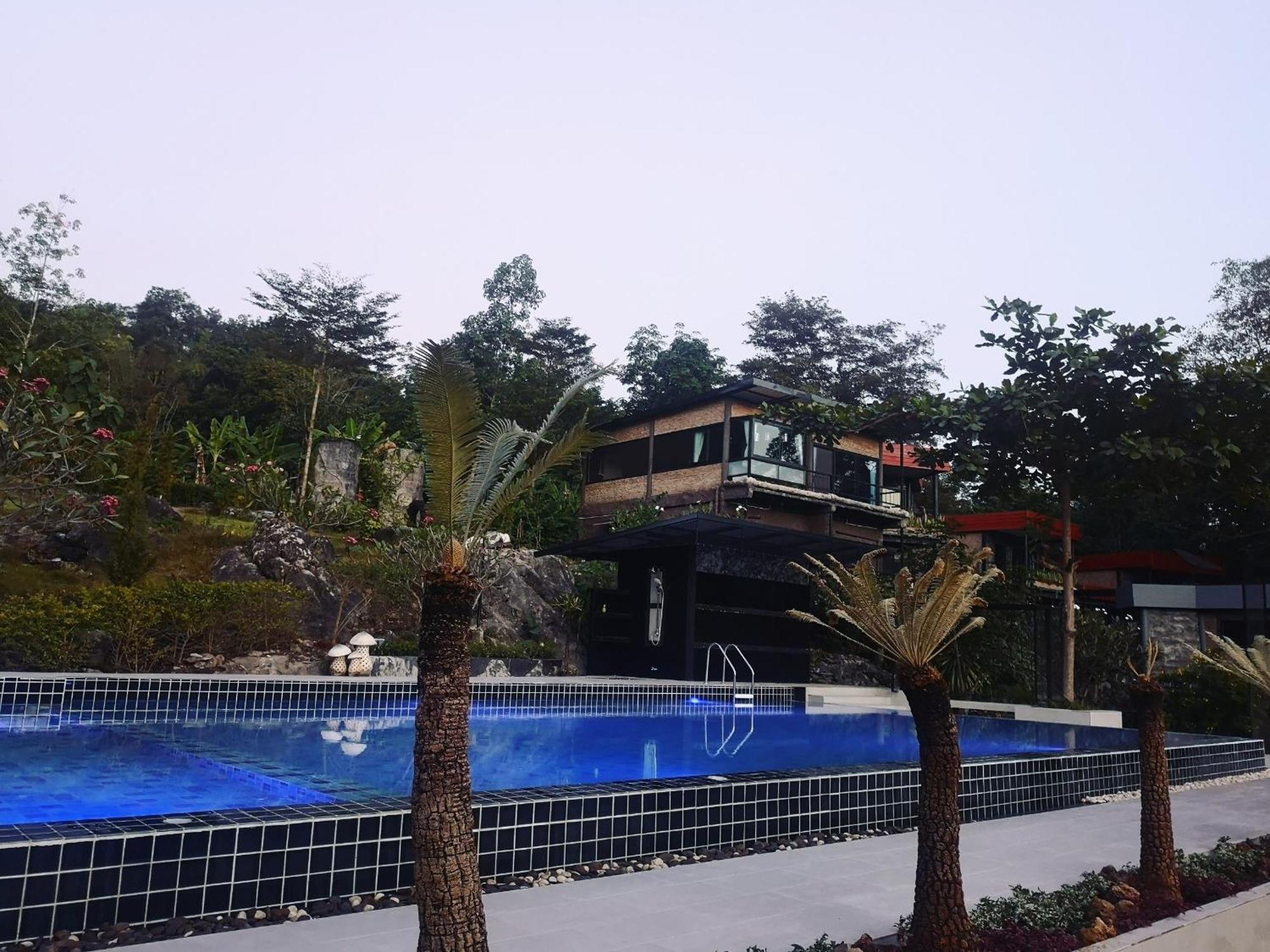 Keeree Loft Resort Thongphaphum Kültér fotó