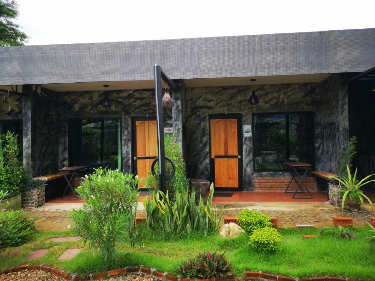 Keeree Loft Resort Thongphaphum Kültér fotó